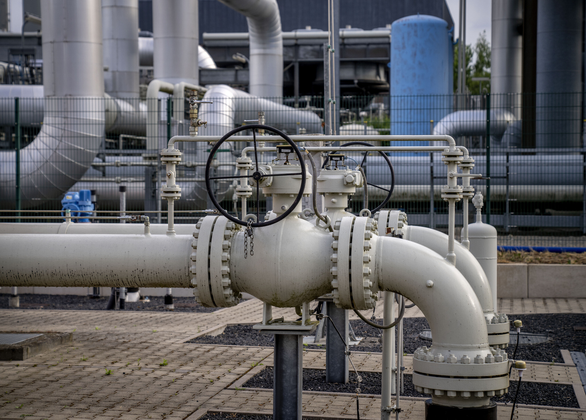 oil and gas supplies to Europe