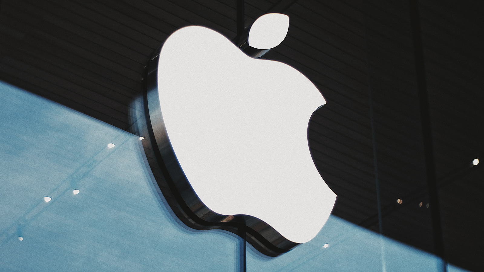 Metaverse Apple
