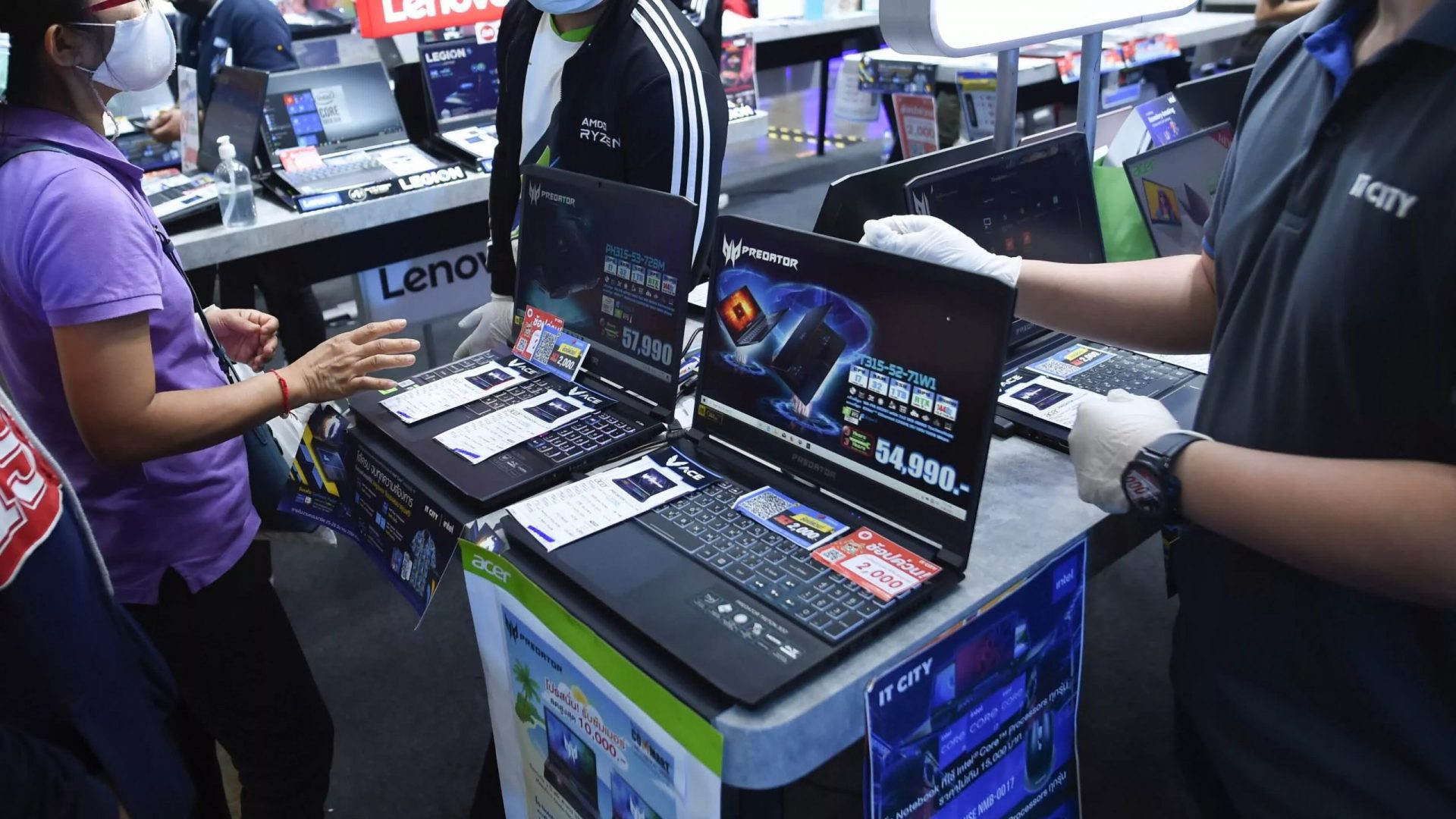 personal computer shipments worldwide