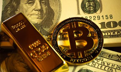 Correlation of bitcoin with gold