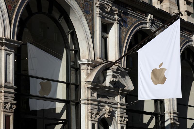 Court hearing reported to be Apple’s appeal against UK order
held in secret